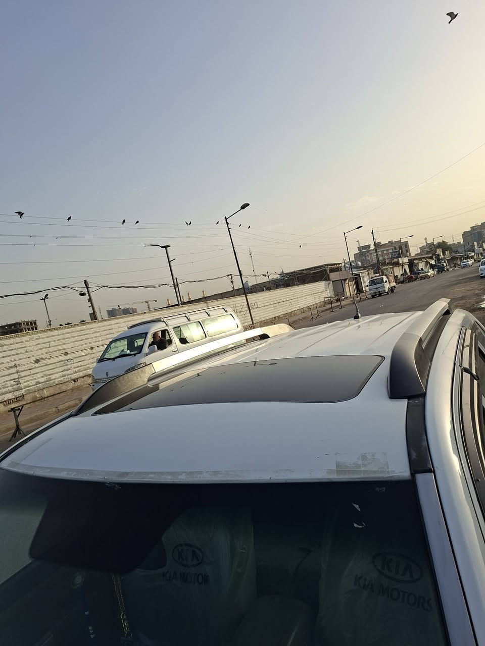 سلام عليكم موهافي 2012خليحي كير ومكينه وتبريد وصدر كل مكفول ضربه بل جنطه خلفيه السعر 135وبيه مجال العنوان بغداد الكاظميه رقم صاحب سياره ***********
