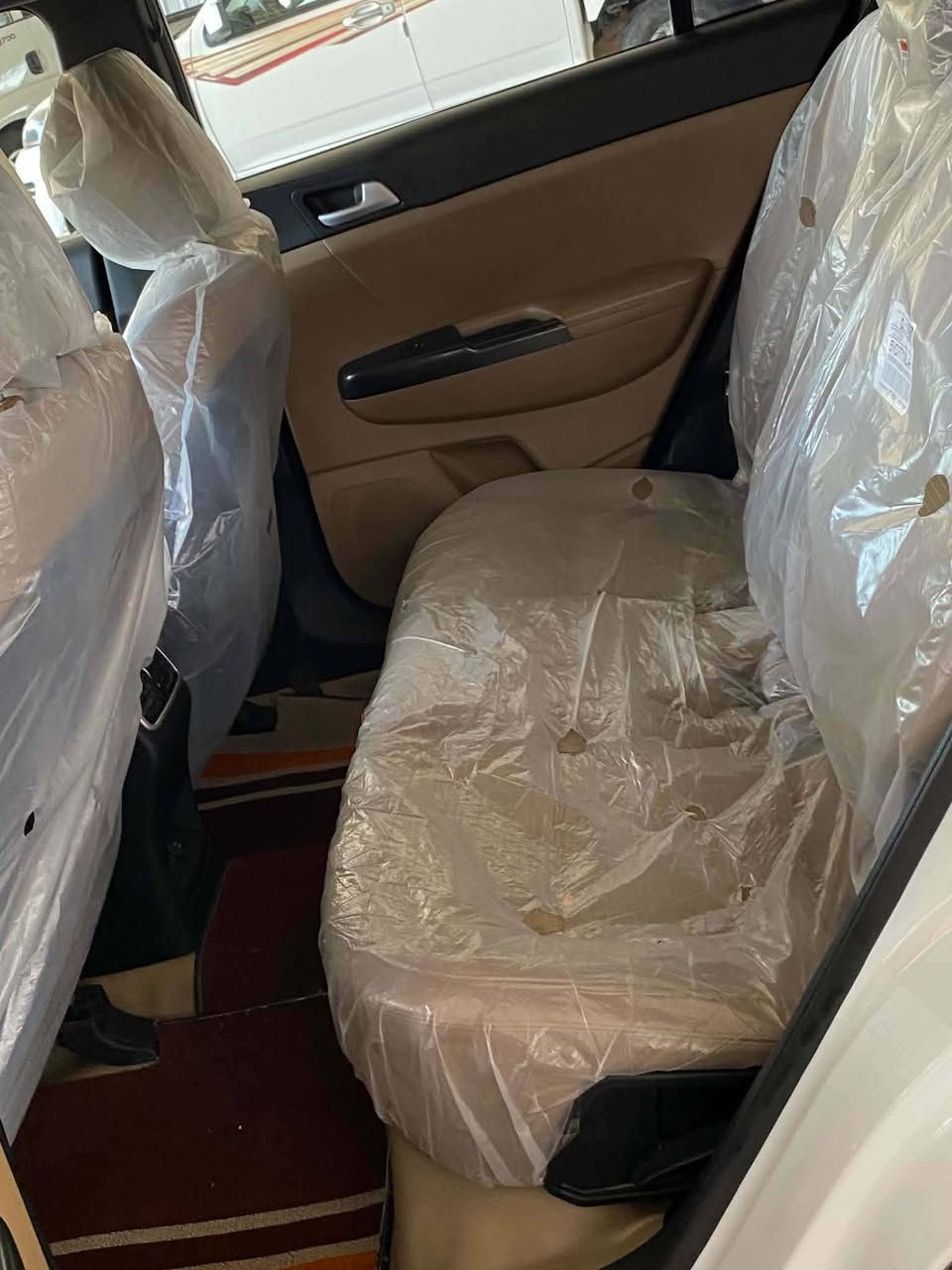 للبيع كيا سبورتج 17خليجي اربيل كفالة عامه ماشيه 120 بابل الشوملي السعر 170/////***********/////***********
