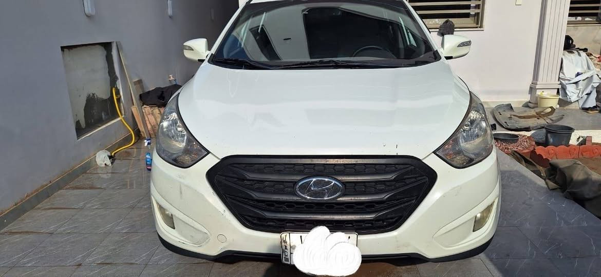 السلام عليكم توكسان 2012 رقم بابل تخم تاير حداديه جديده منظومة تبريد جديده سياره خير من الله بيها باب سائق تبديل فقط سعر 131وبيها مجال الطيبين ..
***********
