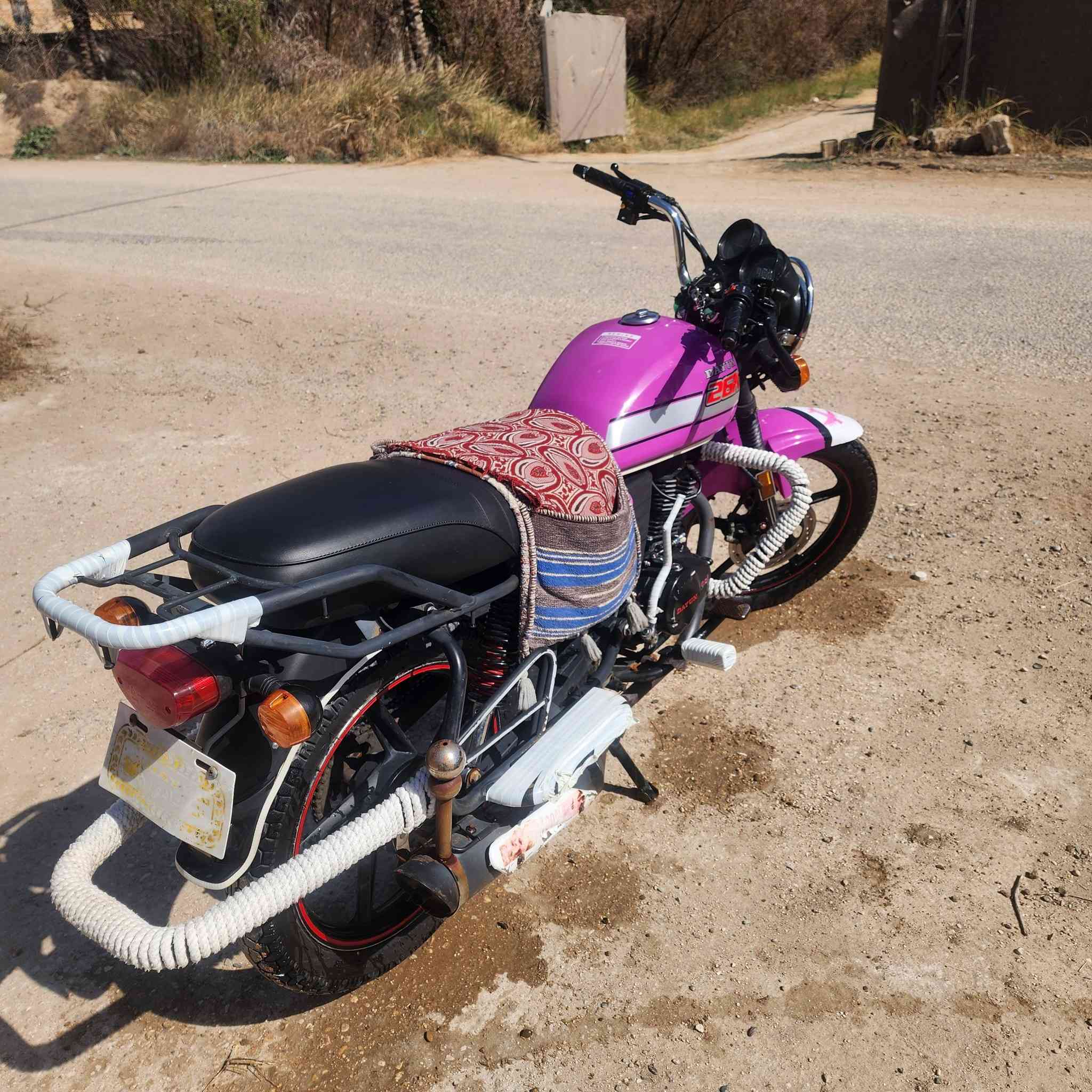 دراجة دايون نفخ بنفسجي موديل 22 محركها ميتين مكفول برغي مامفتوح بيها اوراق اصولي  الرقم للاستفسار ***********....***********
