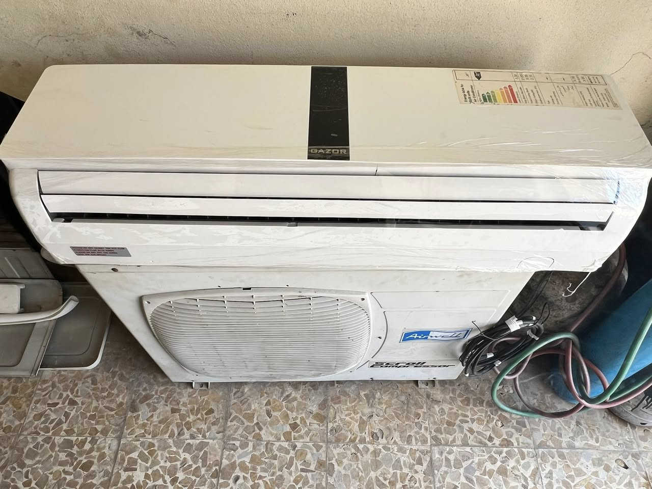 سبلت ايرول كلش نظيف 
تبريد وتدفئه
كلش نظيف


**إذا كنت صاحب هذا الإعلان وتريد حذفه لأي سبب، رجاءا أرسل رسالة إلى الدعم الفني**