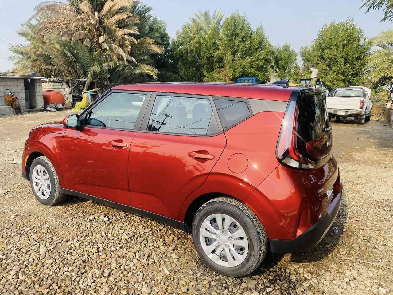 السلام عليكم لبيع كيا صول موديل 2023رقم أربيل إنكليزي جديد تريد تحويل تريد وكاله سياره جديده ماماشيه بيه قطعتين كلير والباقي كفاله عامه بدون ايرباك بدون دواخل السياره جاهزه مالت جناي المكان بابل الشوملي الاستفسار ‭٠٧٨٢ ٦٤٨ ٢٠٦٠‬
