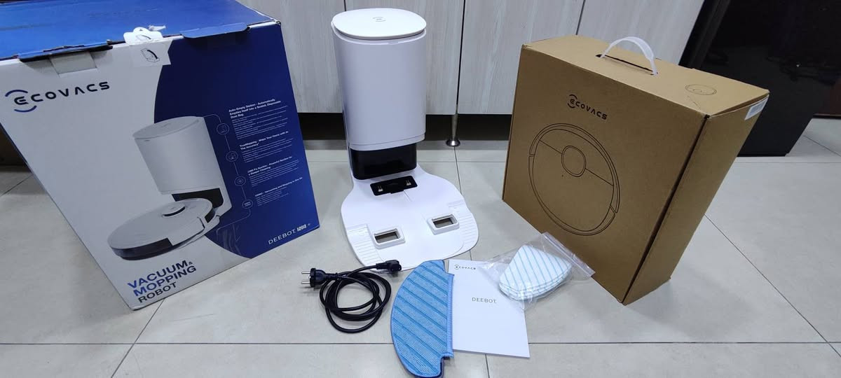 Ecovacs n8 plus
مكنسة روبوت من ايكوفاكس 
كنس ومسح 
محطة تفريغ تلقائي للغبار مع كيس غبار بسعة 2.5 لتر
نظام المسح OZMO™ بأربعة مستويات رطوبة لتلبية الاحتياجات المختلفة
تقنية رسم الخرائط بالليزر الذكية بتقنية dToF مع رسم خرائط متعددة الطوابق
أرضيات متعددة الأنواع قابلة للتنظيف: البلاط، والرخام، والأرضيات الخشبية، والسجاد
تطبيق ايكوفاكس الممتاز
مثالية لتلبية احتياجاتك اليومية في التنظيف، ولا حاجة لإخراج القمامة بشكل متك

عرض خاص 
على اول تم 250 الف
ضمان الفحص شهر كامل 
متوفر جميع ملحقات الروبوت وصيانة مجانيه

تنظيف موثوق به في أي وقت وفي أي مكان
روبوت تنظيف أرضيات مزود بتقنية رسم خرائط وملاحة دقيقة (TrueMapping 1.0)، وخزان مياه OZMO™، وقوة شفط عالية، ومحطة تفريغ تلقائي. يتميز خزان المياه بسعة كبيرة تكفي لتنظيف مساحات واسعة، مما يغنيك عن إيقاف عملية التنظيف لإعادة تعبئته باستمرار.

يقوم بتفريغ حاوية الغبار تلقائيًا
يمكنك الاستمتاع بمنزل نظيف لأسابيع.

تبلغ سعة كيس الغبار الذي يُستخدم لمرة واحدة 2.5 لتر
صُنعت أكياس الغبار القابلة للاستخدام لمرة واحدة من مواد طبيعية وصديقة للبيئة، وهي سهلة التركيب والاستبدال.تتسع هذه الأكياس، بسعة 2.5 لتر، للغبار وشعر الحيوانات الأليفة لمدة تصل إلى 30 يومًا.وبذلك، لم تعد هناك حاجة لتنظيف حاوية الغبار بشكل متكرر، مما يسمح للمكنسة الكهربائية الروبوتية بتنظيف الأرضيات لعدة أسابيع دون الحاجة إلى صيانة.

التحكم في التطبيق
يمكن التحكم بمحطة التفريغ التلقائي بذكاء عبر تطبيق ECOVACS Home. كما يمكنك، عند الحاجة، تعطيل خاصية التفريغ التلقائي لكيس الغبار في أي وقت.بالإضافة إلى ذلك، يُعلمك جهاز DEEBOT برسالة صوتية عند بدء تشغيل محطة التفريغ التلقائي.

تقنية TrueMapping
تخطيط دقيق لمسار التنظيف.

مستشعرات ليزر dToF
تقنية المسح الليزري بتقنية زمن الرحلة المباشر (dToF) هي تقنية كشف تُستخدم في صناعة الطيران والفضاء.تُمكّن هذه التقنية الروبوت DEEBOT N8+ من مسح محيطه ورسم خرائطه بسرعة ودقة أكبر، وتخطيط مسار تنظيف فعال.وتستفيد المنازل الكبيرة بشكل خاص من هذا الأداء المُحسّن ورسم الخرائط التفصيلية لتنظيف المنزل.

نظام ثوري للحفاظ على الضغط
بفضل المواد والتصميم المبتكرين لقناة الشفط، يعمل نظام الحفاظ على الضغط الثوري على تحسين كفاءة المكنسة الكهربائية الروبوتية، موفراً قوة شفط عالية مع الحفاظ على هدوء ملحوظ أثناء التشغيل.وقد أمكن زيادة قوة الشفط إلى 2300 باسكال، وتحسين أداء التنظيف بنسبة 53%*.

التنظيف بالمكنسة الكهربائية والمسح في خطوة واحدة
بفضل نظام المسح OZMO™، يستطيع جهاز DEEBOT N8+ التنظيف بالمكنسة الكهربائية والمسح في آنٍ واحد. تتيح لك هذه التقنية المبتكرة ضبط أربعة مستويات للرطوبة لتناسب مختلف الاحتياجات وأنواع الأرضيات، مثل الأرضيات الخشبية أو البلاط أو الأرضيات المصنوعة من اللامينيت، وذلك بسهولة عبر التطبيق.

رسم خرائط لعدة مستويات
يقوم الروبوت بمسح عدة خرائط وتخزين ما يصل إلى اثنتين. ويُعدّل عملية التنظيف وفقًا لذلك، بمجرد أن يكتشف الخريطة التي يعمل عليها.بالطبع، يمكنك أيضًا ببساطة تحديد الغرف التي ترغب في أن يقوم الروبوت بتنظيفها في كل طابق.

الحدود الافتراضية™
استمتع بلحظات من الهدوء بينما يتولى روبوت التنظيف DEEBOT مهمة تنظيف الأرضيات، وذلك من خلال رسم حدود افتراضية يأخذها الروبوت في الحسبان.تتيح لك خاصية Virtual Boundary™ استخدام تطبيق ECOVACS Home لتحديد المناطق التي يجب على الروبوت تجنبها.


**إذا كنت صاحب هذا الإعلان وتريد حذفه لأي سبب، رجاءا أرسل رسالة إلى الدعم الفني**