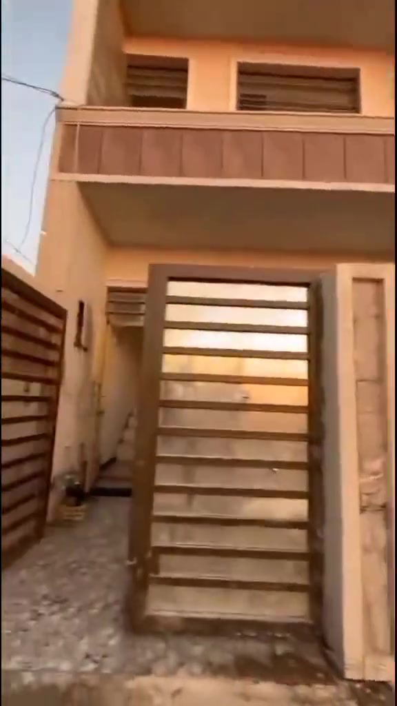 بيت للبيع الدوانم


**إذا كنت صاحب هذا الإعلان وتريد حذفه لأي سبب، رجاءا أرسل رسالة إلى الدعم الفني**