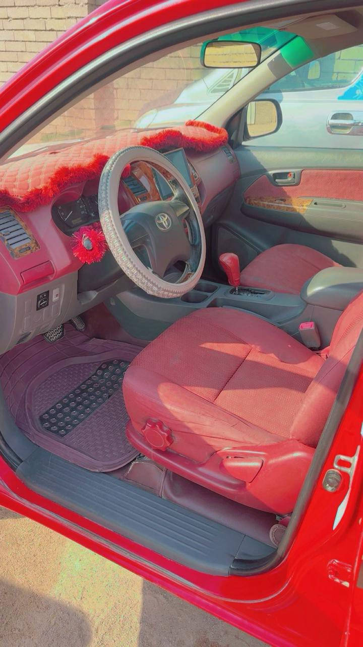 سيارة 2012 تماتيك مكفوله ورقم نكليزي وسنويه مامنتهيه السعر 185 وبيها مجال العنوان بصرة رقم الهاتف *********** اسيا ***********اثير
