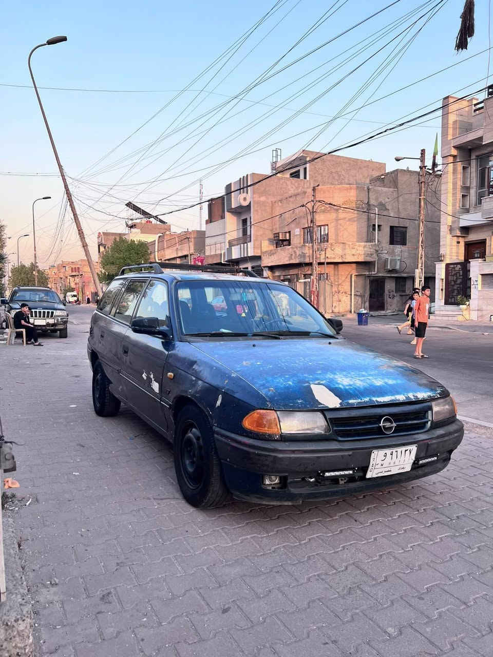 سلام عليكم
اوبل استره استشن 
موديل 1993
محرك 1600
كير عادي سياره باسمي تحويل الثاني يوم 
رقم بغداد اللبيع فقط 
عنوان حي القاهره 
سعر32 $$$  بيهه مجال وتدلل
الاتصال على رقم اوعلى واتساب ***********
