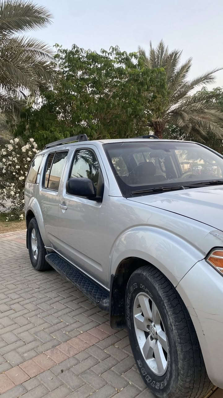 للبيع ‼️
سلام عليكم للبيع  باث فندر  السياره 2008 فورويل 4.0L 6v كير ومحرك جدد السياره بأسمي رقمها واسط السيارة عليها شاشه اندرويد السيارة مشدودلها منضومه غاز  سعر السيارة 90ورقه
اي استفسار عن السيارة تواصل على الرقم
للتواصل : ***********
