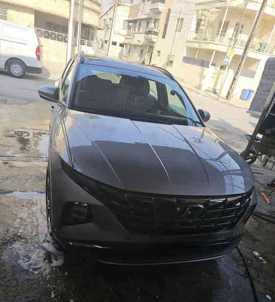 ............يا الله...السلام عليكم 
........دخول جديد قبل أيام وصلت
......هونداي توسان بانزين موديل2024
....لمتد فوووول مواصفات بانوراما 
......... أعلى فئة بالتوسان أل٢٤
....ماشية ٦تالاف ميل حقيقي 
........لون سلفر فضي
..داخل جلد أسود ملكي 
............سيارة بدون إيرباك 
حادثها تبديل چاملغ جهة السايق
 وتصليح وصبغ شبرين بالبنيد 
......المواصفات 
.... لمتد vip فول الفول أمريكي 
لون السيارة سلفر فضي 
.............. LIMITED VIP
1- بصمة تشغيل 
2- بصمة أبواب لمس دخول ذكي 
3- بنوراما على طول السيارة 
4- صندوق كهرباء شفط 
5- كامرات 360 درجة
 ( جانبية - أمامية - خلفية ) 
6- كامرات مع الأشارة 
7- السيارة تتقدم وترجع بالبصمة 
8- تبريد وتدفئة بالكشنات كشنات أمامية وتدفئة بالكشنات الخلفية
9- رادرات وسياقة ذاتية 
10- الكشنات الأمامية كهرباء 
11- أضواء محيطية 
12- كشنات خلفية هيتر 
13- مرايات تعتيم ذاتي 
14- أبل كار بلي 
15- أندرويد أوتو 
16- شاشة دجيتل 3 أشكال للقيادة 
17- أشاير ترحيب 
18- أضواء أمامية LED زنون 
19- أضواء خلفية LED
20- نظام سماعات BOOS
21- فول أوامر صوتية 
22- جامات أوتو 
23- قطعتين تبريد 
24- إشارات ب المري
25- كير دگم 
26- شفتات ستيرن 
27- تحكمات ستيرن 
28- السيارة فور ويل 
29- محرك أقتصادي2500
نظامين ITmوGDIالمرغوب
30- هاند بريك بصمة 
31- شحن واير ليس 
32- منافذ شحن 
33- أوتو هولد 
34- تشغيل عن بعد 
35- السيارة أوتو بارك 
36- حساسات أمامية 
37- حساسات خلفية 
38- گير ٣أنظمة أيكو وسبورت ونورمل 
39- رادار أمامي رادار خلفي رادار جانبي 
40- نقطة عمياء 
وبعد بيها هوآآي مواصفات 
ممشى السيارة ( ٦٠٠٠ فقط حقيقي ) 
السيارة بدون رقم تترقم بأي محافظة 
عدا كردستان 
السيارة واصلة مصلحة درجة أولى 
وأحلى من الصور
للأستفسار 
العنوان بغداد حي القاهرة 
تلفون أو واتساب ***********
