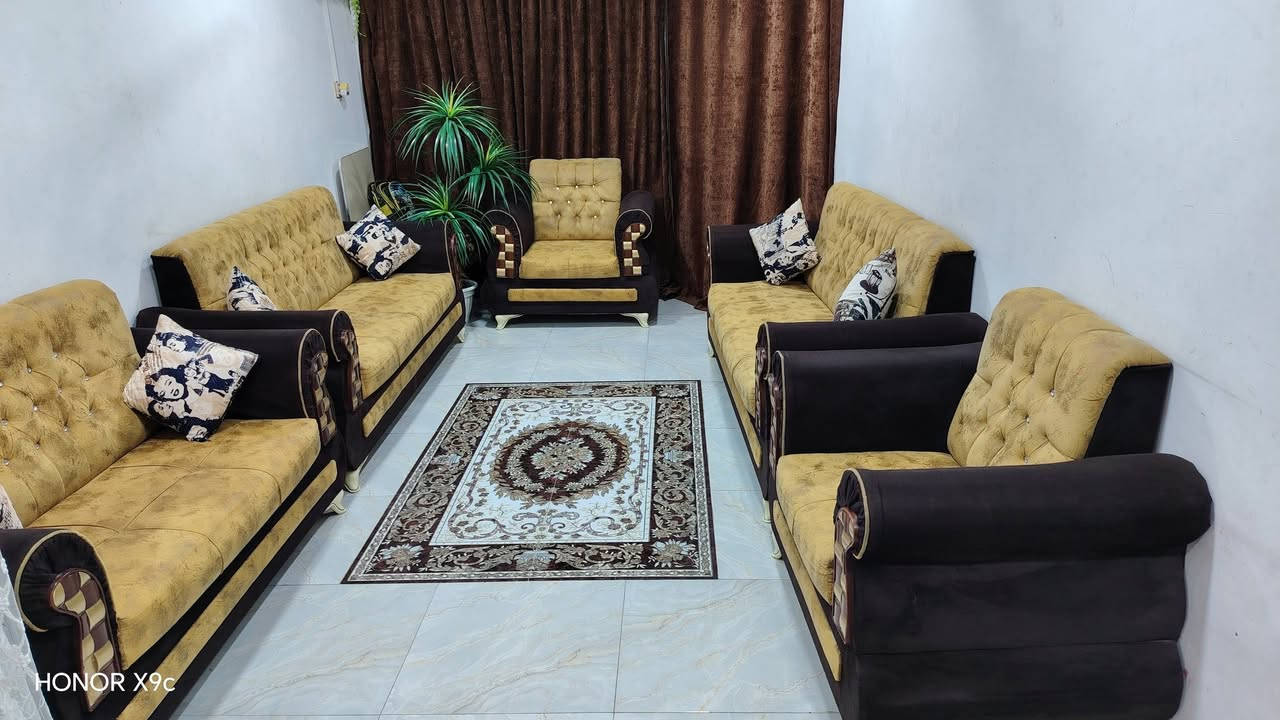 تخم للبيع حله شارع 80 حي العسكري السعر 400 اوبي مجال جديد ما مستعمل هواي ***********
