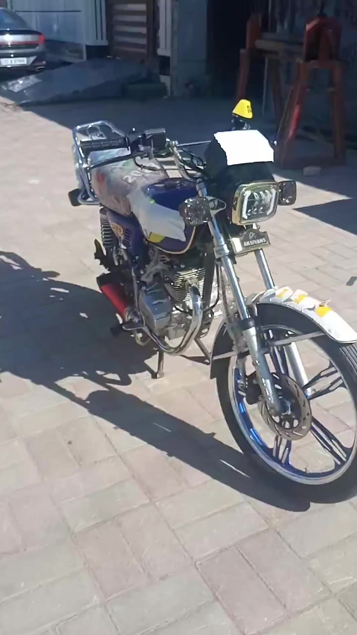 ايراني سيفان للبيع موديل2023 بدون اوراق دراجة مكفولة من كلشي سعرها 625 جماعة500اطبكو على صفحه موجودة الصالنصه لبلادي مالتها مكاني رمادي الملعب تواصل ***********
