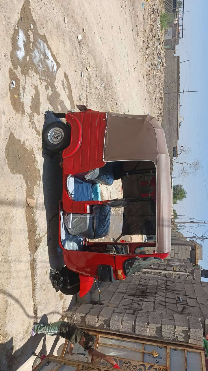 سلام عليكم تكتك 18  شهر 9 تكتك مصبوغه عام مكينه حلوه
***********
