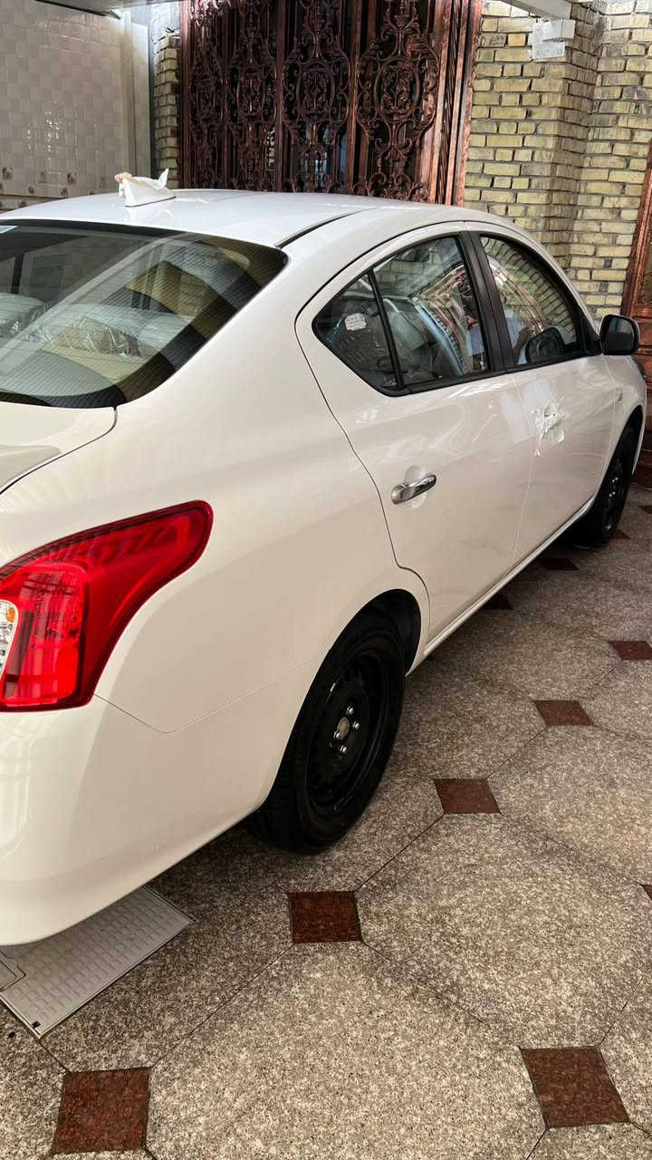 نيسان صني موديل 25كفاله عامه هندي أصل ام البليته الزركه ام الشباك الجديد النحله بعدهي زيرو ماشيه600 مكلف بالنشر اتصل علا الرقم *********** السعر131 البصرة الجمعيات
