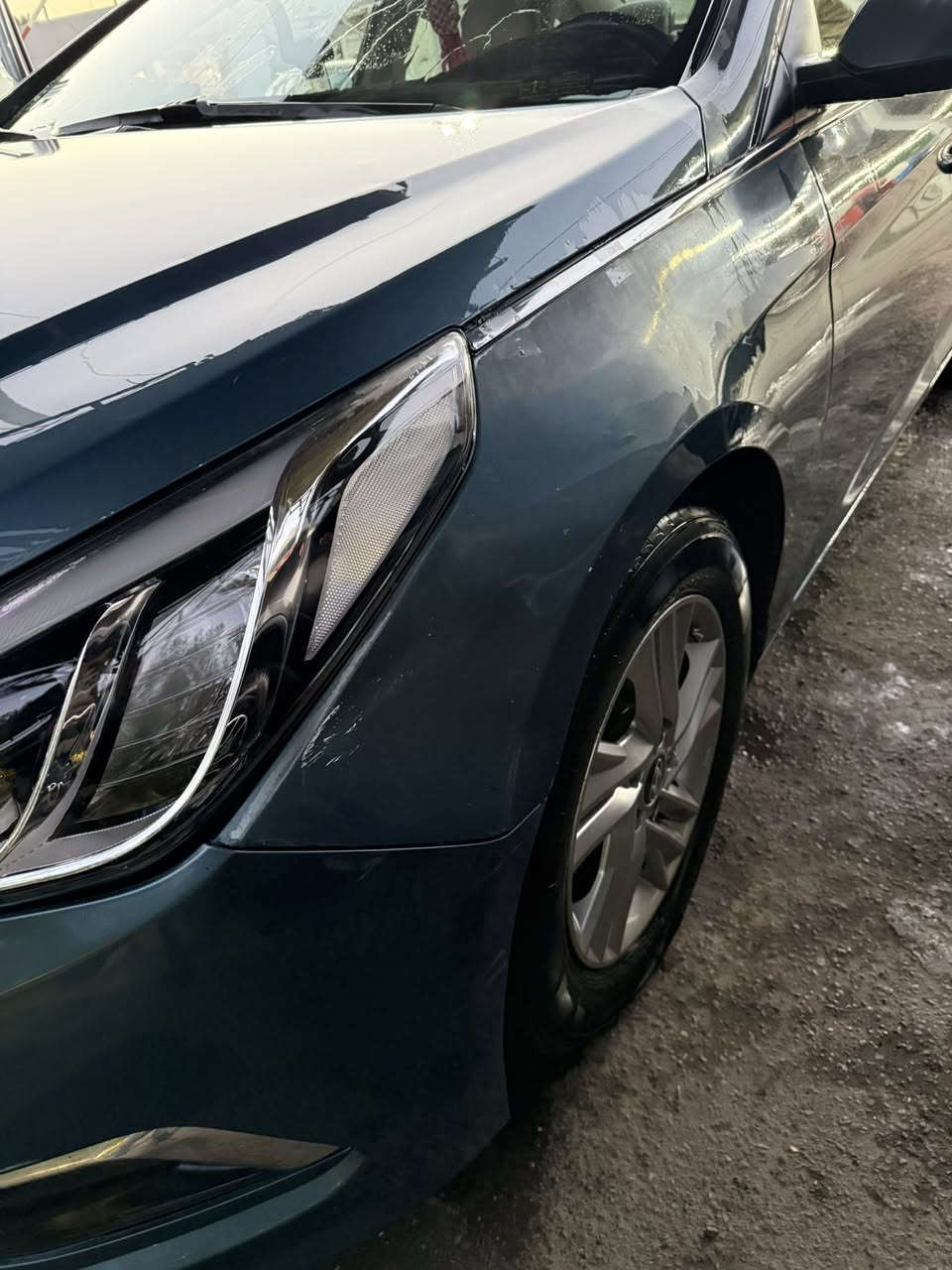 السلام عليكم 

سوناتا 2017 امريكي للبيع 
ماشيه 100 
رقم اربيل الجديد شرط التحويل 

حادث قطعه وحده جاملغ امامي فقط
صور الحادث موجوده بالمنشور 

مكينه 2400 
سياره جاهزه مناقصها شي 

السعر 126 وبيها مجال للشراي 
مكاني بغداد زيونه 
للاستفسار ***********
