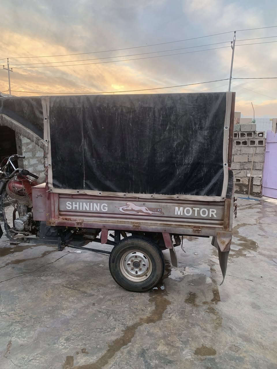 سلام عليكم البيع ستوته موديل ٢٠١٥ ركبه ملحومه شراي يخابر ***********
