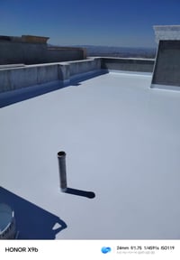 متوفر عمل معالجه رطوبه وتسرب المياء لجميع السطوح التعبانه والقديمة. نر...