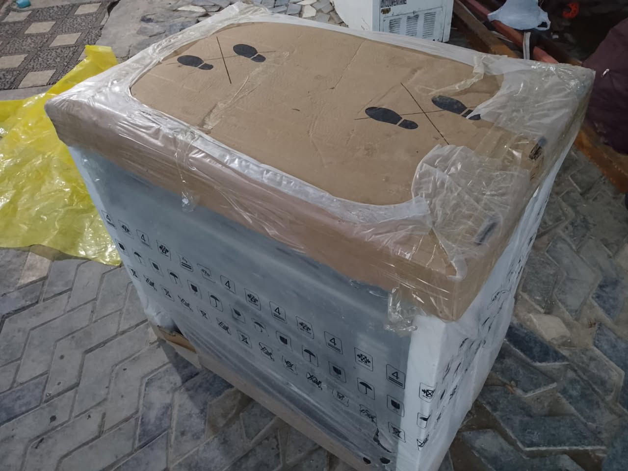 ططباخ خمس عيون للبيع جديد وغساله نضيفه للبيع رقم التليفون ***********2
