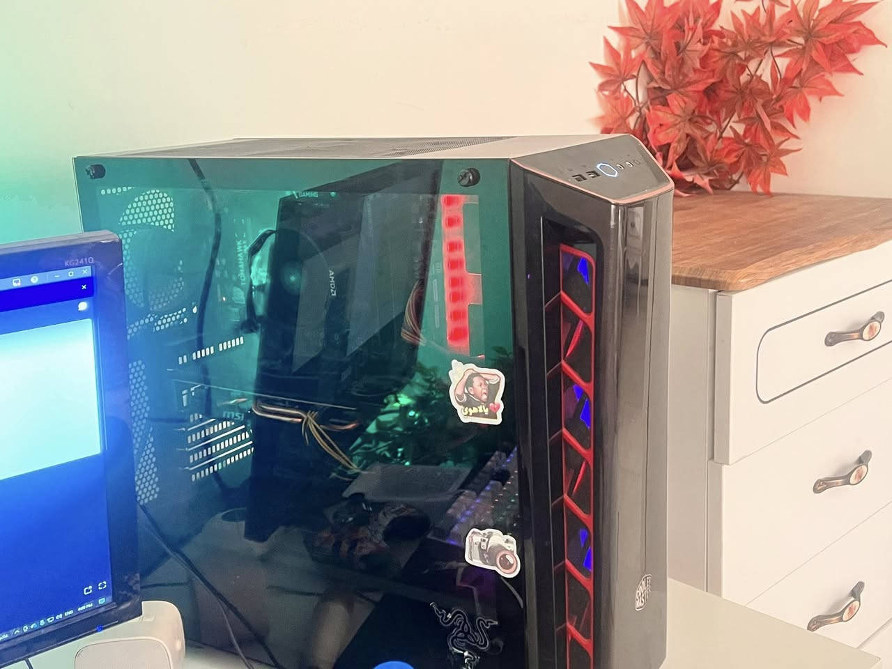 سلام عليكم Pc للبيـع   الموصفات موجوده بالصور              ***********
