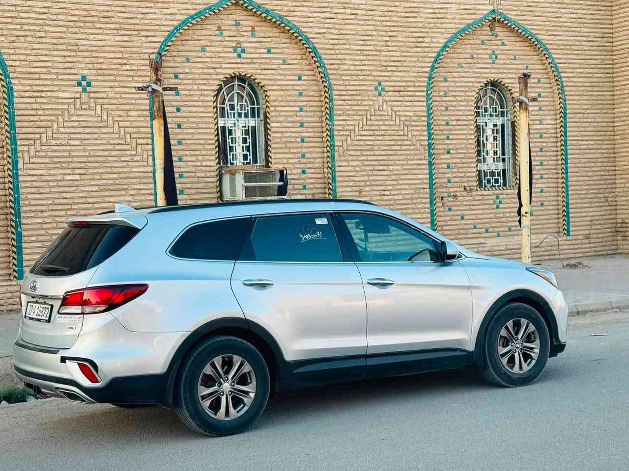 السلام عليكم سنتافيا 2018 رقم ذيقار حره بأسمي تحويل مباشر 6V سته سلندر السياره جديده احلى من الصور بيهه بنيد وجاملغ والباقي مكفول كفاله عامه المكان السماوه المركز
السعر 133 وبيهه مجال 
للاستفسار ***********
