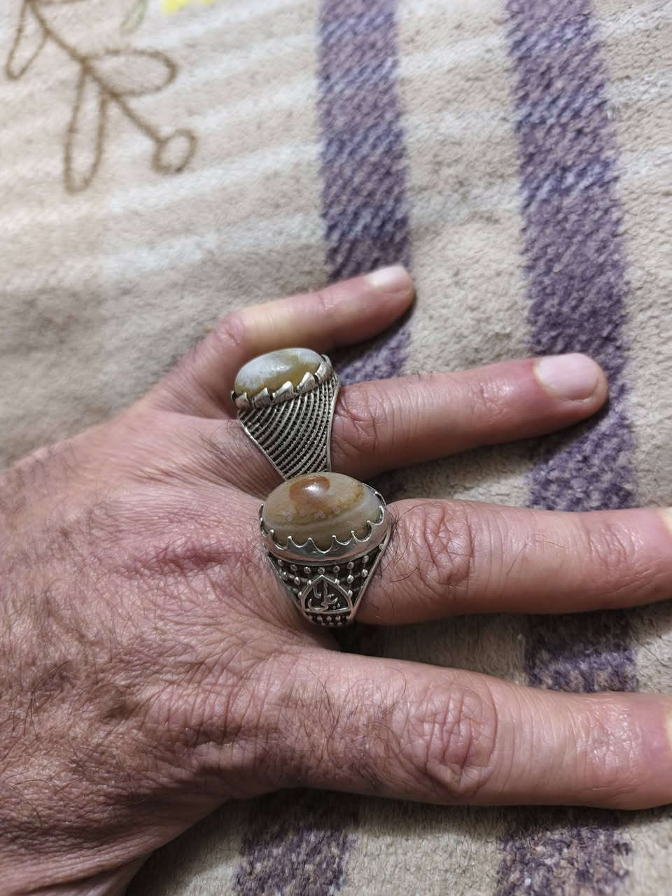 سلمانيات قديمات للبيع


**إذا كنت صاحب هذا الإعلان وتريد حذفه لأي سبب، رجاءا أرسل رسالة إلى الدعم الفني**