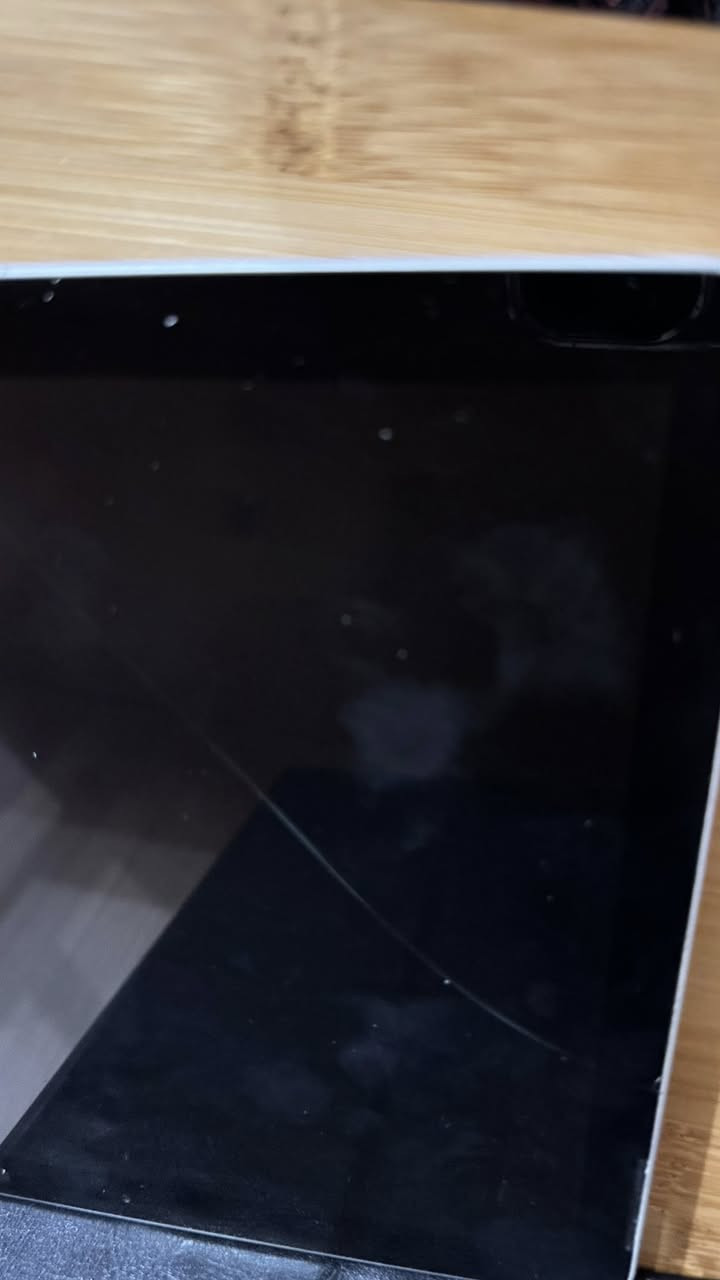 سيرفس كو2 بسعر مناسب🚨
المواصفات بالصور مع شاحنه وحافظه بي فقط فطر بسيط جدا ممأثر ولا شي وشحنه جدا ممتاز السعر250مع التوصيل نهائي


**إذا كنت صاحب هذا الإعلان وتريد حذفه لأي سبب، رجاءا أرسل رسالة إلى الدعم الفني**