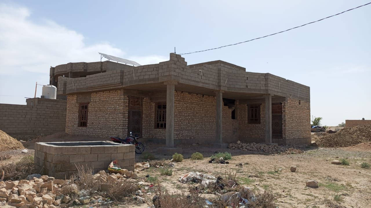 السلام عليكم بيت البيع في السفريه ابو يطبان البيت مضروب جس فقط مساحه 1000ماراوس بيت بالسبع كيلو عادي سعره 30 وبي مجال تواصل واتساب فقط ***********
