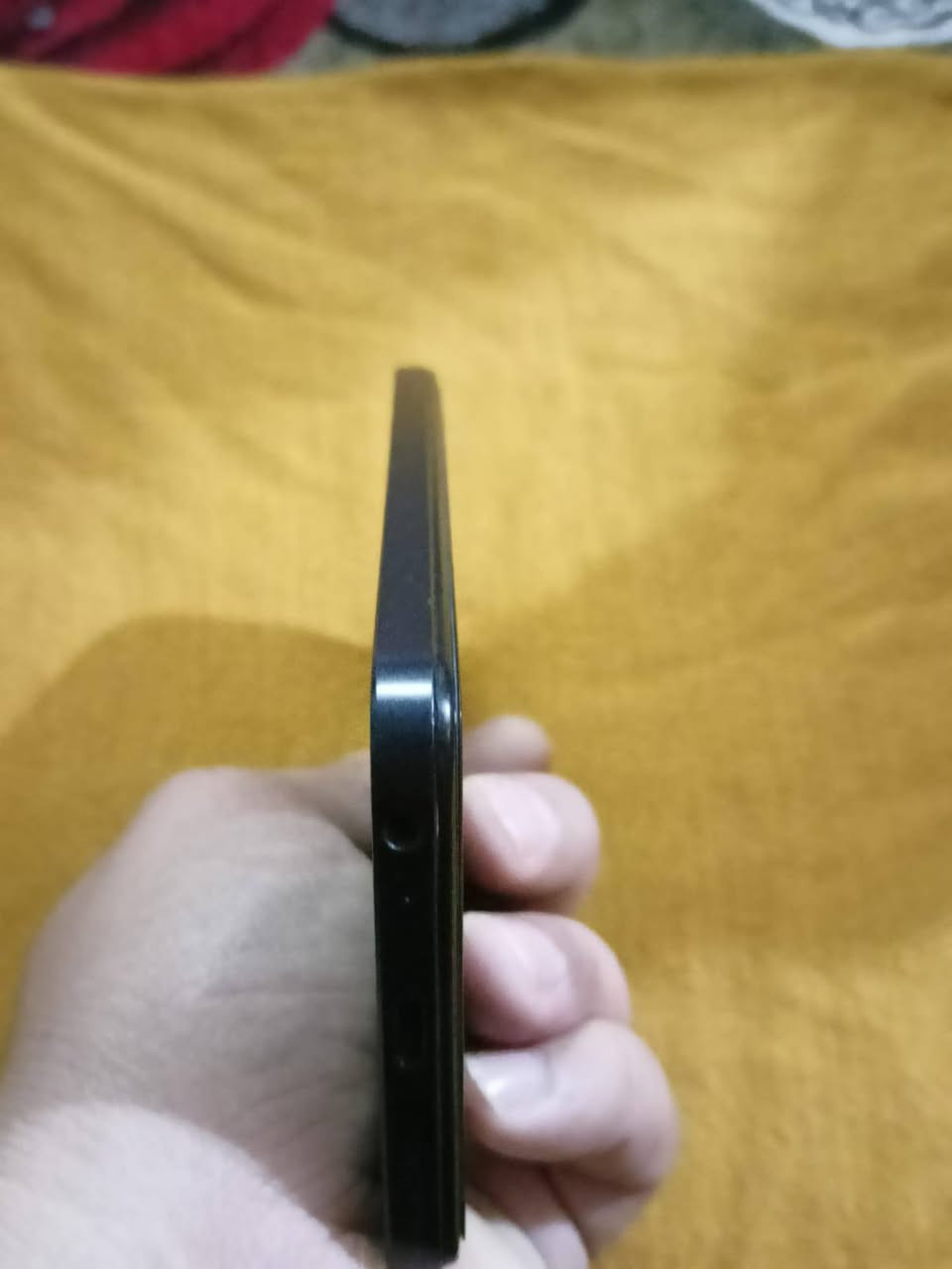 انفنكس هوت 30i
ذاكره 128 رام 8
ميدل شاشه اصليه فقط 
80الف بي مجال بسيط مو شراي لا ادوخني
استفسار *********** بي واتساب
