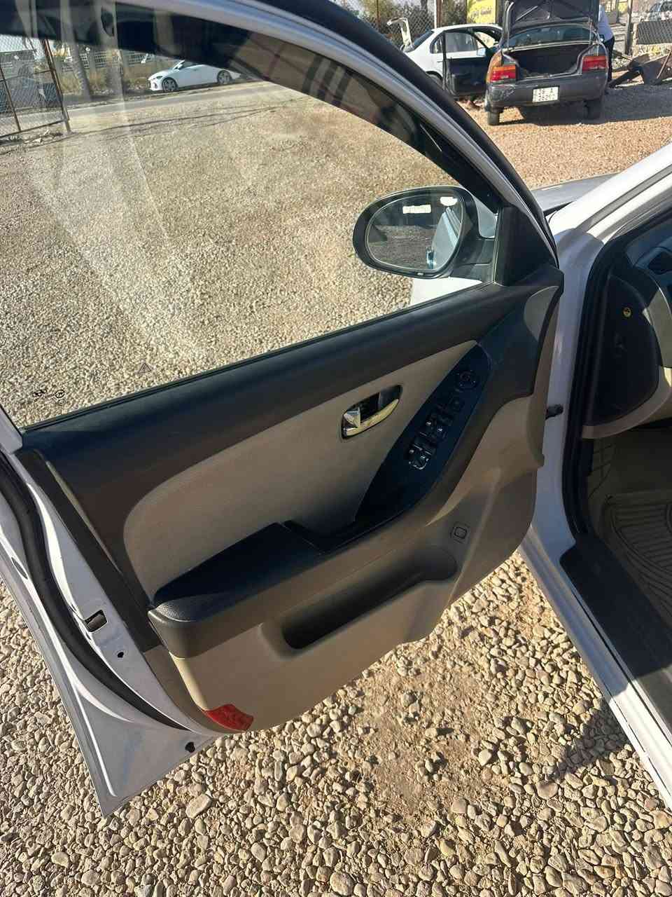 النتره 2011 رقم اربيل بسم كردي تريد تحويل وكاله
95وبيه مجال النجف الاشرف
***********
