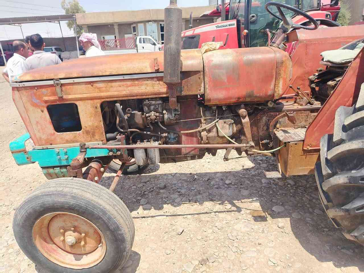 للبيع تركتر عنتر موديل 86 كلشي بلادي مكانه كركوك
***********
