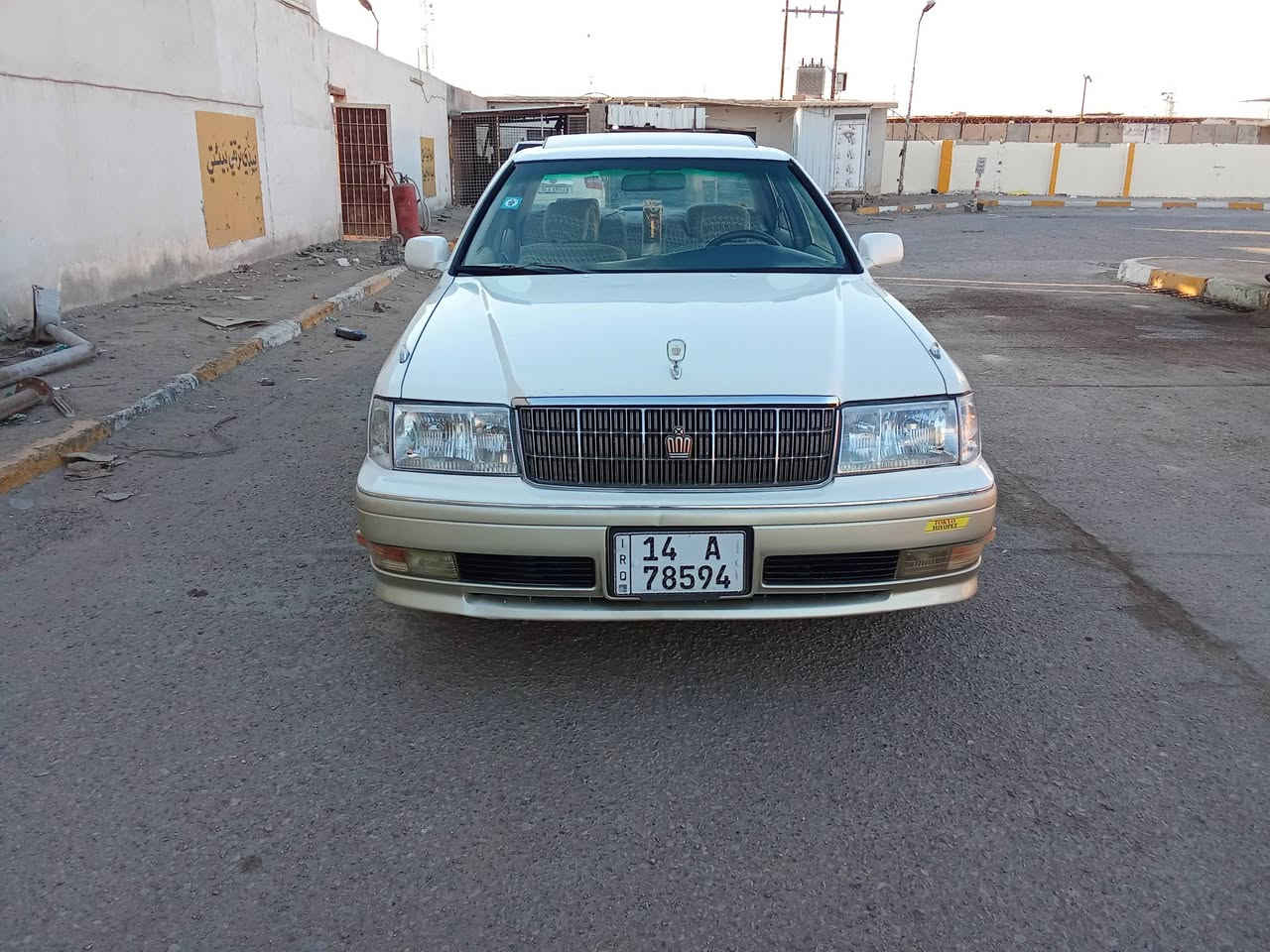 سلام عليكم راس ثور مديل 96مكفوله كصه ونقل جثة وظربه مكينه فتي جاهز تبريد حدادي تخم  كهربيت ليت زنون شاشه تاب ريمونت فتح كشنت كهربي رقم بصراه صاعد هزه السعر 108وبيه مجال المكان بصره ابو الخصيب رقم الهاتف ***********
