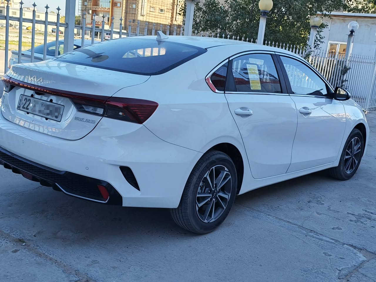 #بسعر_مناسب
الســلام عليــكم 
ـ K3 رقم شمالي  2024 انـگليزي
فول مواصفات 
ـ أمتـياز الصـين ـ كفــالة عامــة
ـ محـرك دبل نـوزل ـ1500
ـ إشـارة ترحـيب ـ بصمة تشغيـل وابـواب ـ إشـارة مـري جانبيـة ـ الـمري شـفط ‎ـ كاميـرا متحركـة مع تحـكم بالكاميـرا
ـ شـاشة كـبيرة ـ شـاشـة تبريـد منفصلة
ـ عـداد سرعـة ديـجـتل ـ ايـربـاك 6 
ـ مقـاعد جـلد ـ فتـحة سقف سلايـت
ـ لايـت 3 عدسـات ـ حـاجـب led 
ـ بـك لايـت متـصل led 
ـ تحـكم  ستيرن فـول جـهتين 
ـ سـايد بـريك كـهـربائي ذكـي‎
ـ نظـام ـ اوتـو ـ هولـد ـ مـانع انـزلاق 
ـ نظـام قيـادة مـتعدد 4
 ـ سبـورت ـ ايكو ـ كـومفرت ـ سمـارت
ـ گـير طـيارة شـاشـة ــ إنـارة led
ـ ويـل كب كروم 16 ـ حساس4 ABS
ـ حساس TPMS ضغـط الاطـارات 
ـ مـنافذ شـحن Wireless عدد 3
ـ عـداد الـكيلـو مـتر 6500
مكاني نجف

السعر :: اطلبه بالتعليقات يصلك خاص 📩🟩✅🟩

رقم صاحب السياره
 ***********
