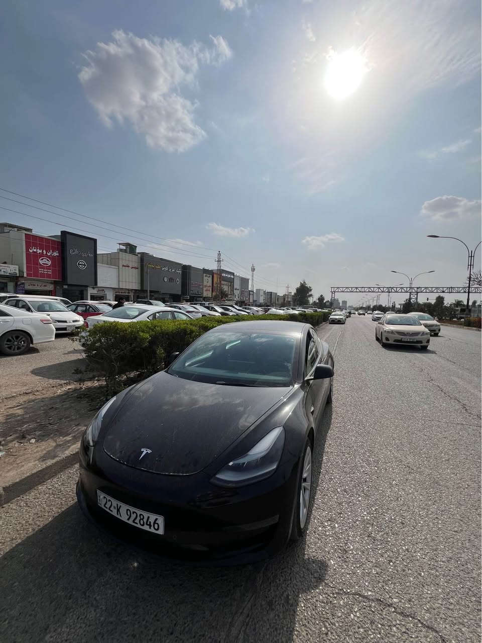 Tesla
Dual motor 
2022
185.000km 
٤ پارچه سبغه بي ژوري بي ايرباك
كاره بايات و پاتري هه مووي به شه رته
سعري ١٤٥ گورينه وه ش ده كه م گه ر شتيك به دلم بي 
*********** أربيل, العراق
