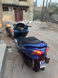 دراجة فورزا 010 للبيع الدراجه مجفته وبيها كسر بسيط بالكفر الجانبي للرا...