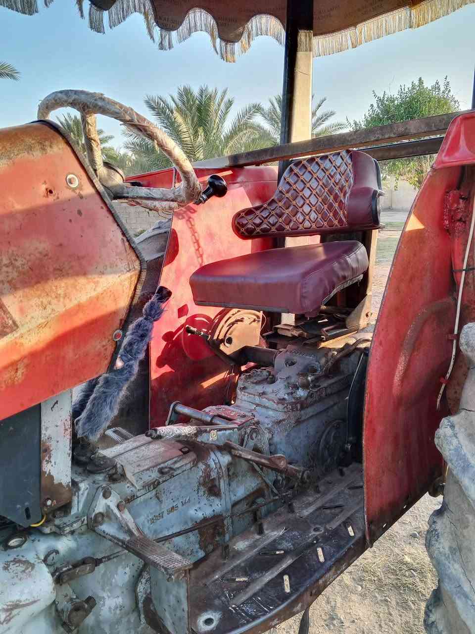 سلام عليكم مكينه فوركسن حجم 275 موديل 81 مكفوله كفاله عامه على وضع شركه
محرك كير اكسن هودرليك كله شرط 

كهربائيات كلها شقاله باور دنفص أبو نجمه مكينة جاهزة مجهزه وبلاديه مال جناي هاذا رقم هاتف وشراي يدلل. ***********

