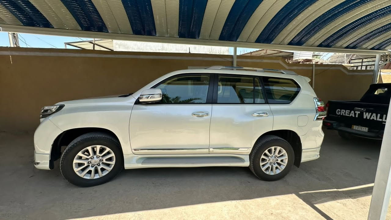 تويوتا لاند كروز برادو
فئة (VX.R)
موديل2016 
السياره كفاله عامه وارد خليجي
ماشيه 82.000 كم
سته سلندر V6 / محرك 4.000 / فتحة سقف / كشنات جلد  ثلاجه /مثبت سرعه /حساسات 360 درجه / انظمة قياده 
اربع كامرات/ شاشه محدثه نظام اندرويد /تحكمات ستيرن / كشن كهربائي / مري شفط 
سياره رقم شمالي باسمي
السعر 375 ورقه
للعنوان بابل حله ورديه خارج 
للتواصل *********** بي واتساب
