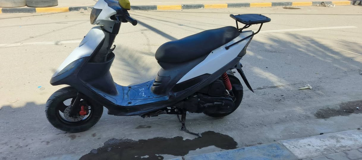 ماكس عدله للبيع مفتوحه مره وحده شغل مضبوط مكينه خرسه شلعه معدل فول ما عايزه برغي ملاح فول بس دراجه وصخه نكره سلف بكل وقت سعر ٥٥٠ وبيها مجال حك جيه مكاني نجف ابو صخير ***********
