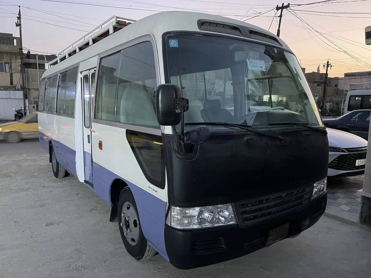 2009
مكينه تنقص ميكانيك جديد 
صبغ ذيل باب السايق فقط 
السعر245 وبيها مجال 
***********
سنويه 28
