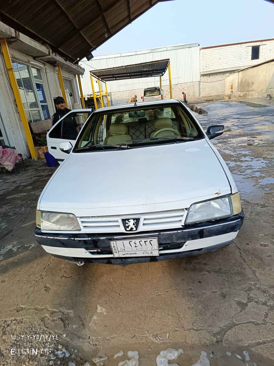 بيجو 405 للبيع سيارة جاهزة2009
سيارة بلادية كفالة من الضربة القوية
 حدادة تخم تاير جديد تبريد جاهز 
فقط المكينة بية تنقص غرفة نضيفة 
مكاني ديوانية قضاء الشامية 
الاستفسار ***********
