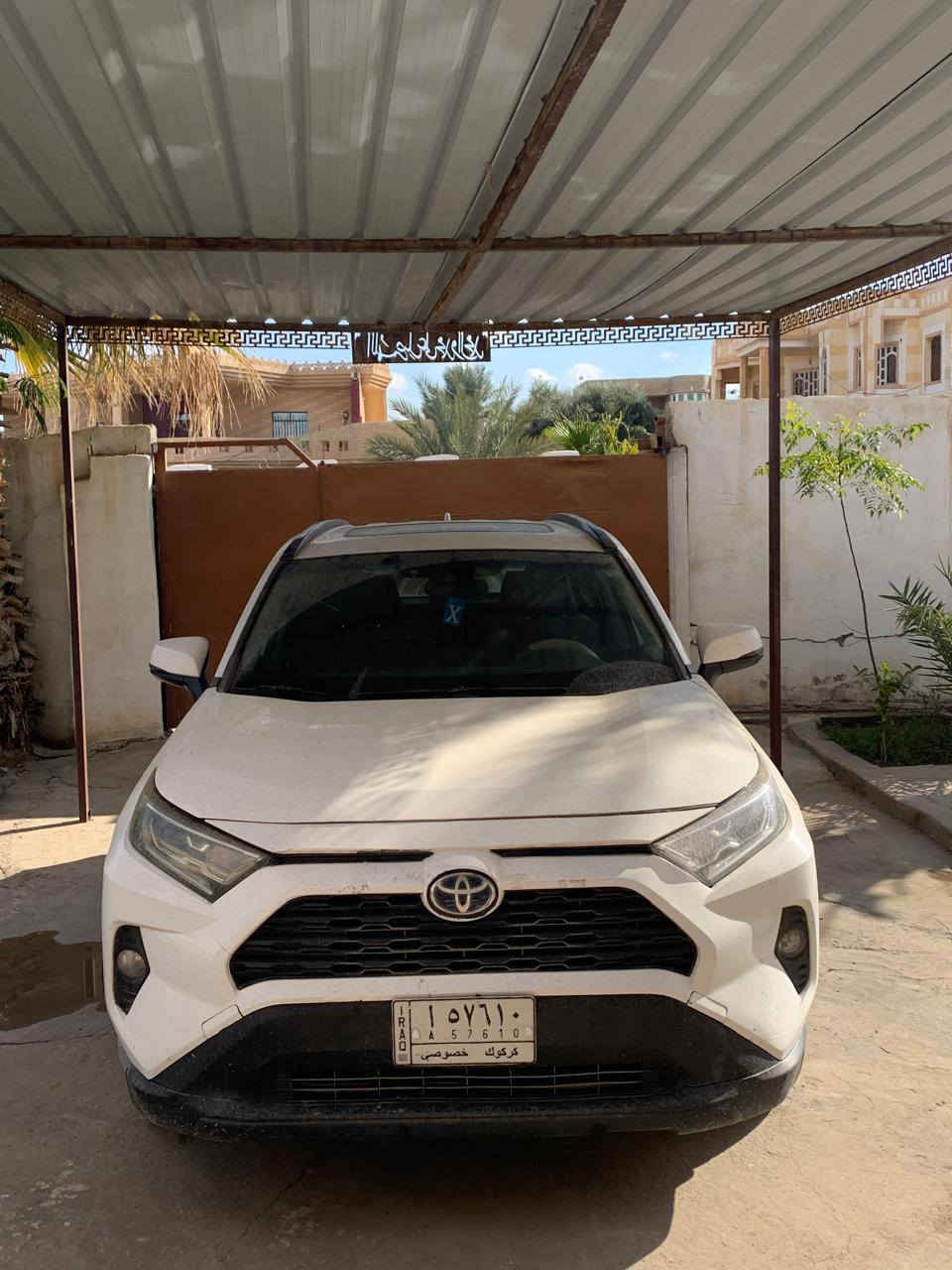 رافور موديل 21 هايبرد رقم كركوك السياره فول للأخير ضررها بسيط كما موضح بالصورة كير  ومحرك شرط مامفتوح 
للاستفسار الاتصال ***********
