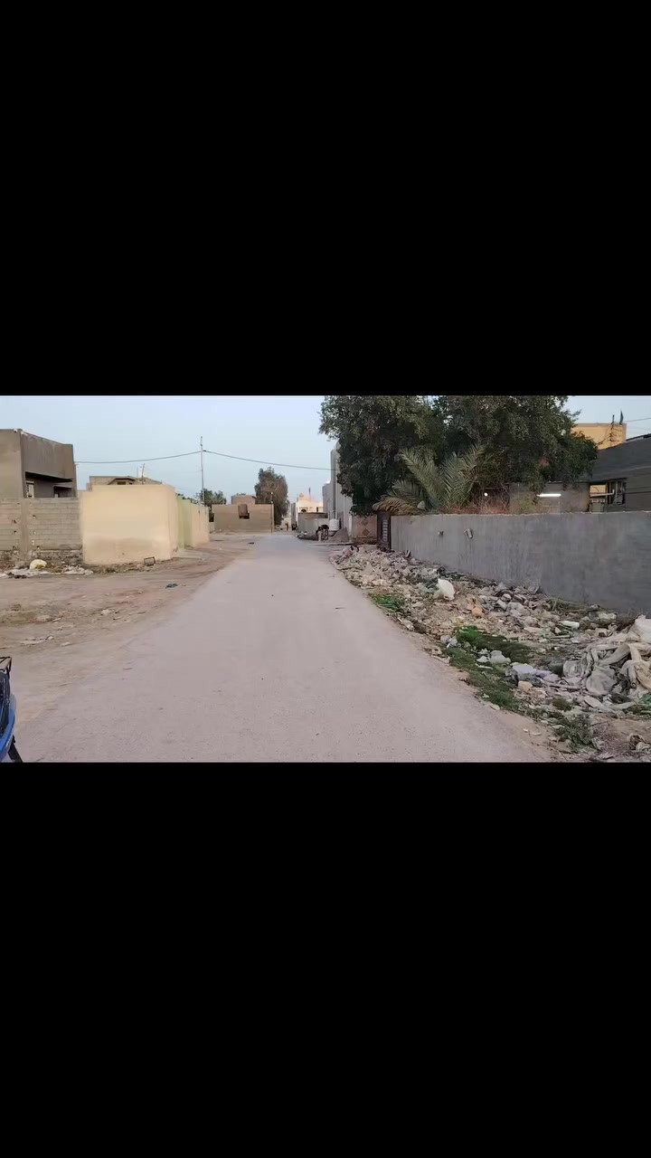 السلام عليكم يوجد قطعه أرض للبيع مساحته 200 طابو زراعي إقرار محكمه سند ٢٥ العنوان جسر اديالي كرغوليه خلف جامع الإمام علي قرب مدرسه المسار الاتصال حسين القريشي ***********
