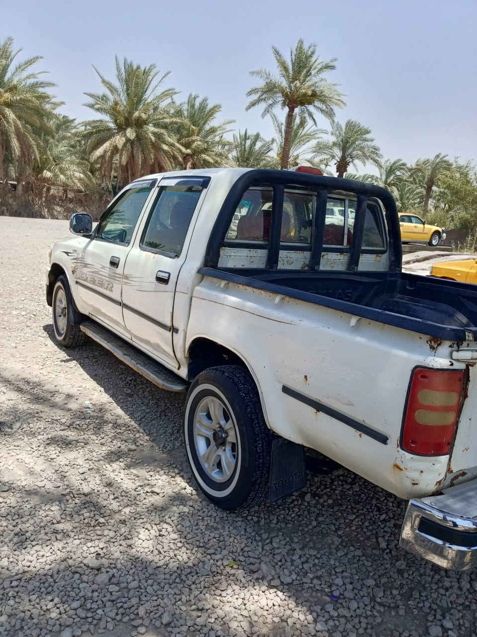 سلام عليكم بيكم دير مديل 9كير ومكينه مكفولات حداديه جديد تخم تاير جديد كهربائية كله شغال ترايك البصره تحويل مباشر مشروع وطني مكان الديوانية الحمزه شرقي سعر 48وبيه مجال ‏‪***********‬‏
