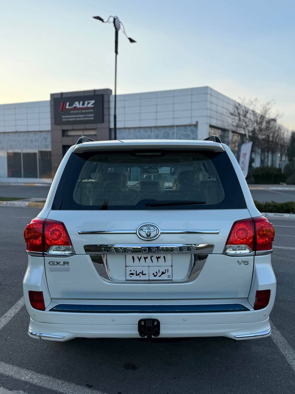 ‏لاندكروزر  ‏موديل 2014 جيهان درجة أولى السيارة بدون صبغ كفاءة عامة السيارة جديدة ماشي 95 الف حقيقي مكان سليمانية سعر410$ وبيها مجال ☎️📞***********￼￼￼0770 السليمانية, العراق
