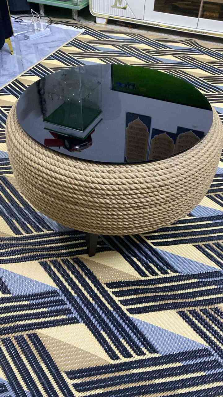 اثاث جدأ نضيف
تخم تركي 7 مقعد 
كرسي هزاز أصلي 
ميز طعام كراسي عاج والميز خشب أصلي 
طبله وسطيه تركي أصلي


**إذا كنت صاحب هذا الإعلان وتريد حذفه لأي سبب، رجاءا أرسل رسالة إلى الدعم الفني**