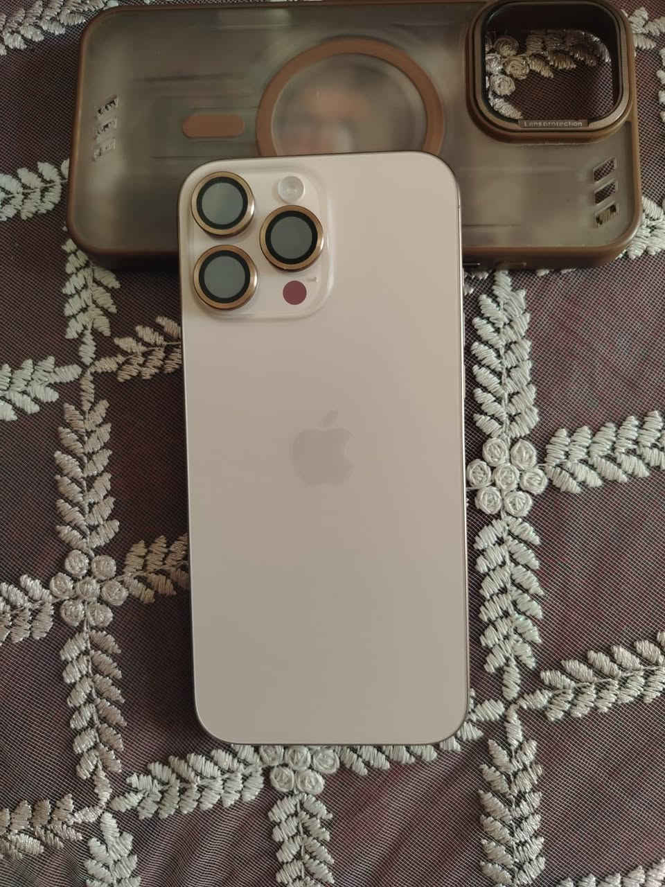 السلام عليكم اخوتي
Iphone 16 pro max
بعدة بضمان ماستر
نظافة ‎100‎%‎
بطاريتة 99‎%‎
مشحون 113 مرة
سعرة 1,350,000
مع كامل ملحقاته باكيت + شاحنة
بغدادالبلديات***********
