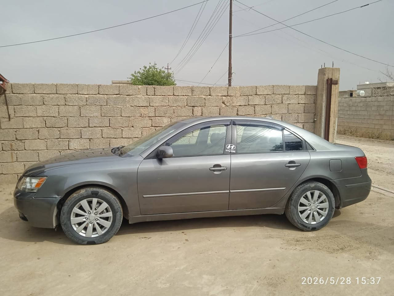 سوناته موديل 2010 امريكي المحرك 2400 اربعه سلندر سياره حلوه التفاصيل بالسونار السعر 100 ورقة وبيه مجال قليل الاتصال على الرقم التالي *********** رقم دهوك سنويه جديده شرط التحويل كير شرط محرك بي تبخير قليل جدا قليل جداً مكان السياره نينوى القياره
