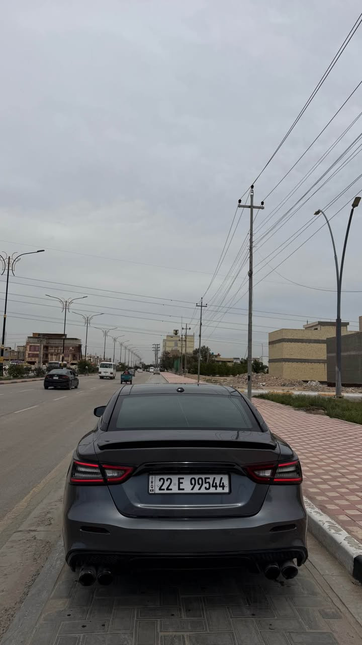 نيسان مكسيما 2022 

الكير يحتاج استبدال او تجفيت يكلف مكسموم 1.500$ 
حالياً السيارة تمشي نمرة وحدة .. 

فول مواصفات الفئة SR 
تحكم ستيرن - شفترات كير ستيرن - ستيرن تدفئة - كشنات تدفئة تبريد - كشنات تحكم كهرباء - تحدير خروج من المسار - محافظة ع المسار - شاشة ابل كار بلاي ، اندرويد اوتو - قطعتين تبريد - مودات قيادة سبورت ونورمل - تراكشن كنترول … عليها شوتة رياضية ، air intake  
وبعد بيها مواصفات ما اتذكرهم 

السيارة حادثها جاملغ راكب وبنيد فقط 
ومصبوغة حزام توحيد لون بدون معجون وبارد باقي القطع 
ايرباك دركة ستيرن طاك وراجع ستتم وطافي كلوب الايرباك 

السيارة امانة نظيفة وحلوة 
هزة وسنوية جديدة السيارة بأسمي تحويل ثاني يوم

السعر 125 ورقة بيها مجال بسيط
مكان السيارة كربلاء - التعاون 
*********** موجود واتس اب كربلاء, العراق
