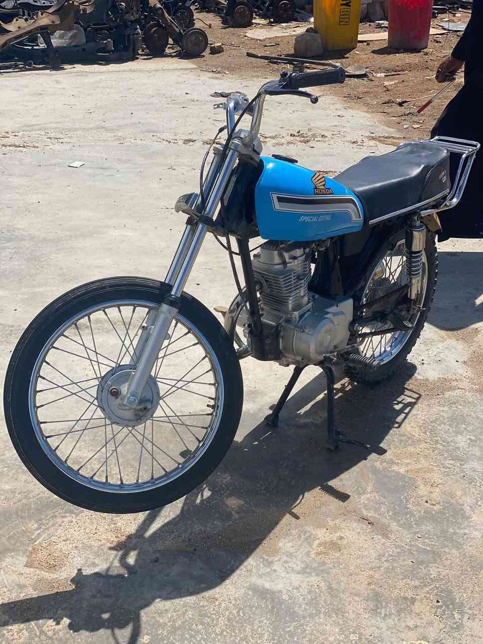 سلام عليكم ادراجه البيع أوراق اصلي ١٩
سعر 600وبيه مجال ***********
