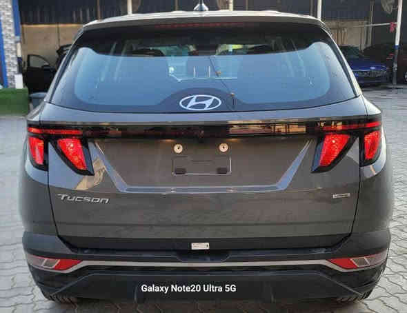 من دبي ونشحنت إلى منفذ سفوان البصره

هونداي توكسـان موديـل 2024 اسمنتي
حادث موضح بل صور بدون دواخل
السعر 142 قفل مصلح وجاهز واصل بصره بدون كمرك
السعر 150 لمن لديه كتاب شهداء واصل محافظتك 
مع التخليص 

للتواصل واتساب او اتصال *********** 📞

https://chat.whatsapp.com/JMRgIcSkFTtEj9ij6VPpL8
