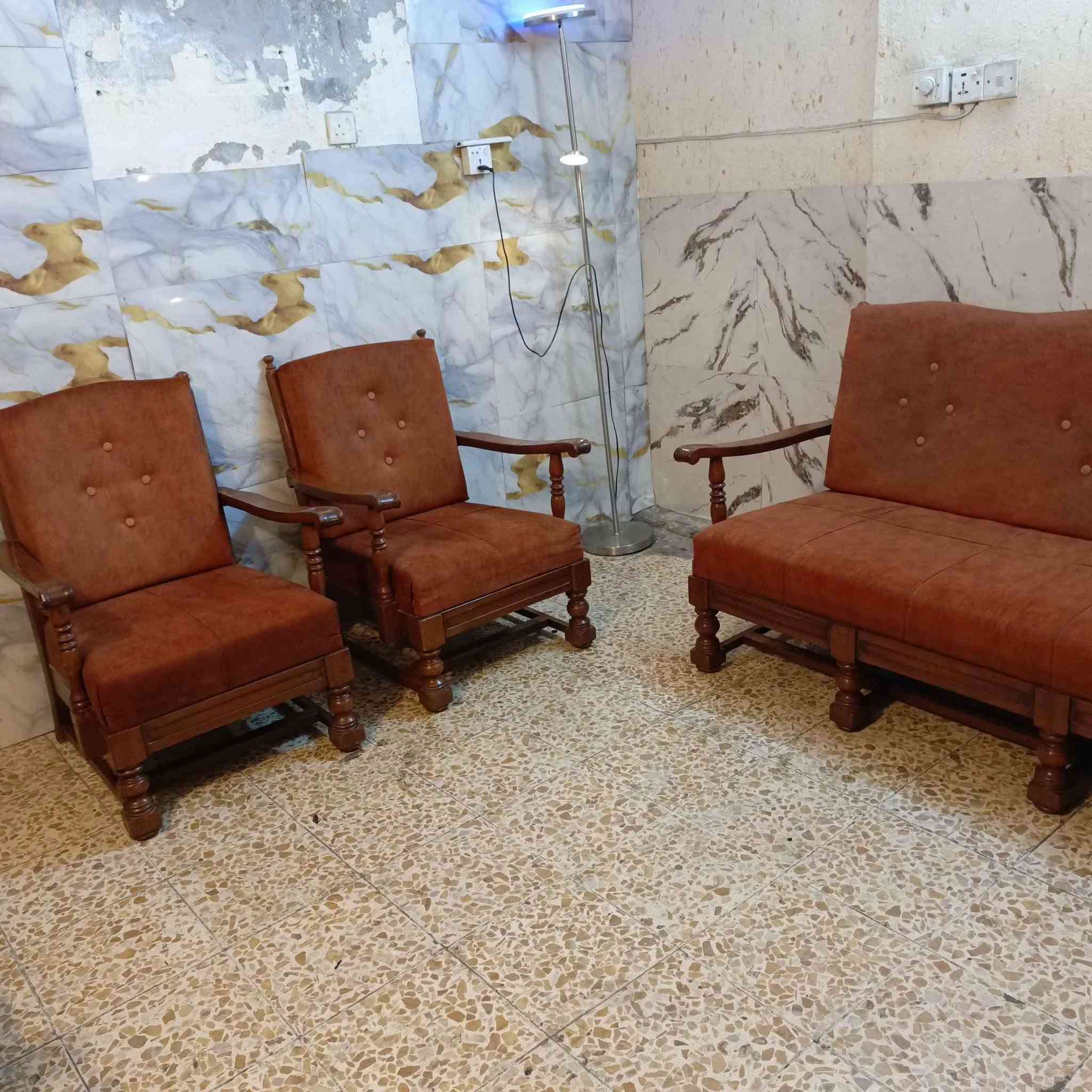 تخم خشب صاج 10 مقعد نضيف اي ضرر ما بين سعر 350 بغداد, العراق


**إذا كنت صاحب هذا الإعلان وتريد حذفه لأي سبب، رجاءا أرسل رسالة إلى الدعم الفني**