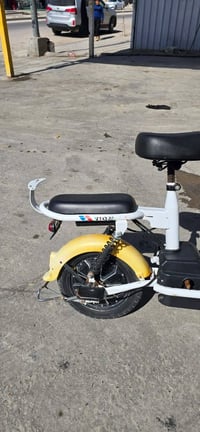 باسكل شحن لبيع حجم 14 كهربائية  بطاريات جديد بيهن ضمان  سعر خاص 078582...