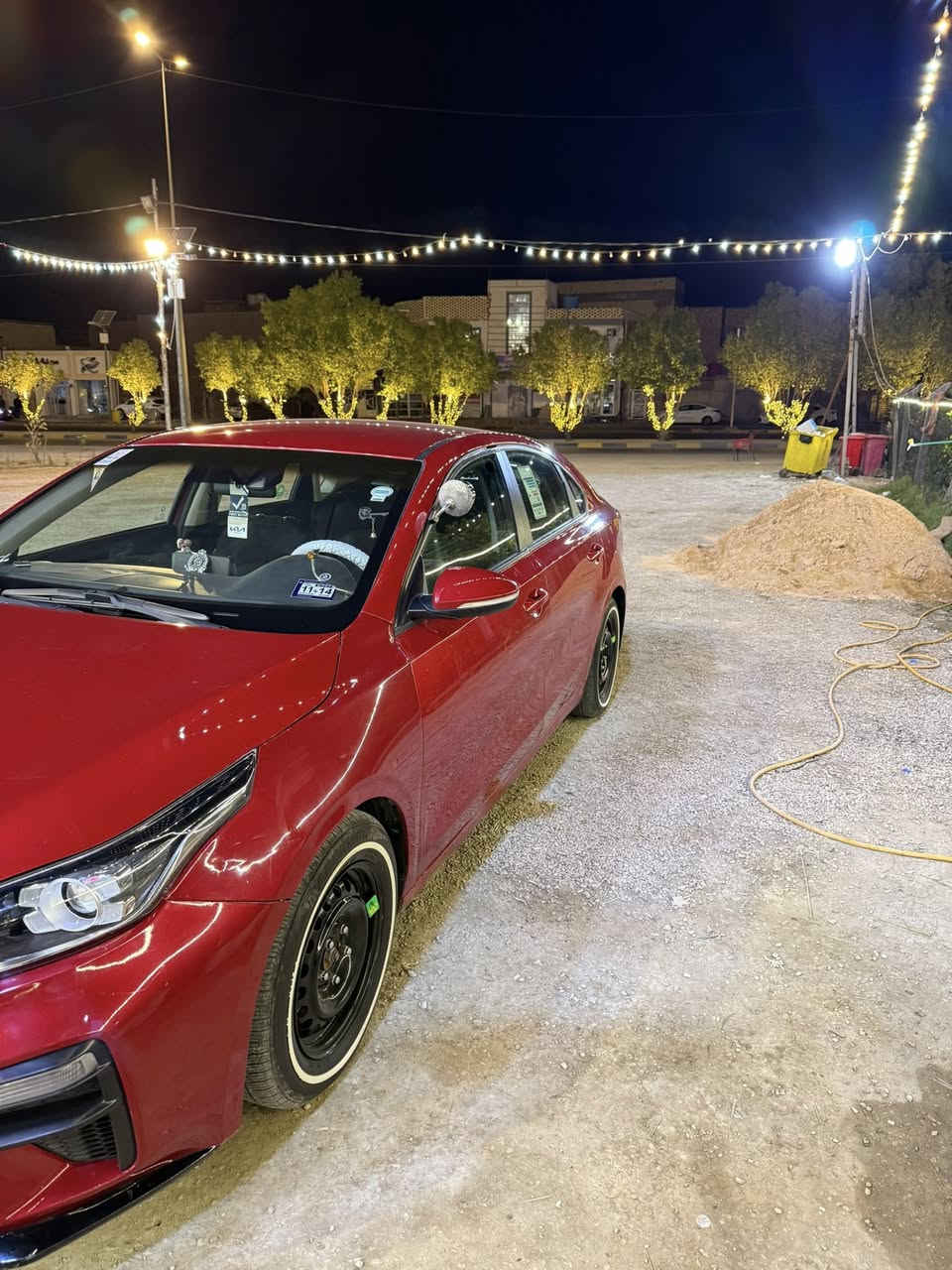 ‏سلام عليكم كيف فورتي موديل 20 ماكينة 2000 دوش بها ثلاث قطع بنيد جاملغ وباب بدون لغد ولاشاصي ￼السعر 120
‏*********** واتساب
